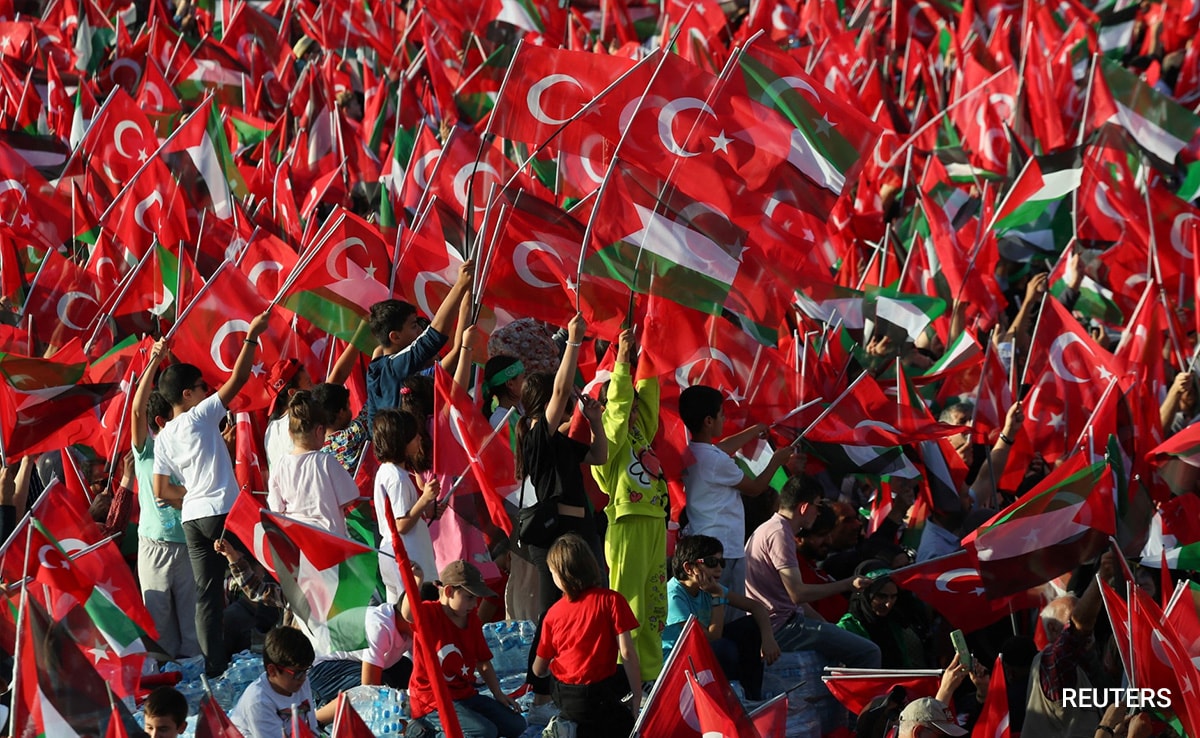 Erdogan’s “Crescent-Crusader” Remark Prompts Israel’s Diplomatic Recall