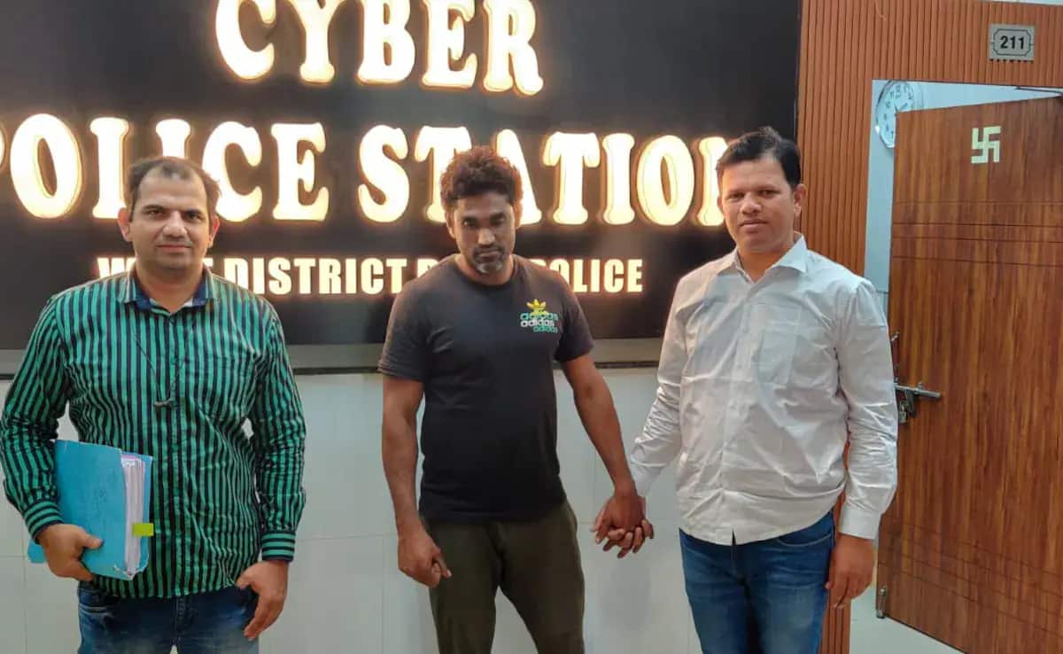 “Pay, Or Will Release Sex Video”: How 36-Year-Old Scammed Men Across India