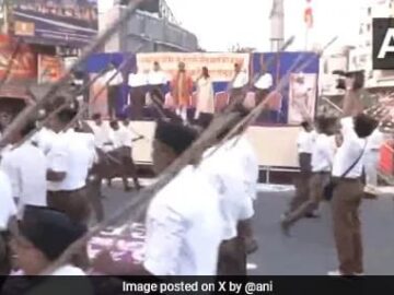 RSS Organises Route March On Annual Vijayadashami Utsav In Nagpur