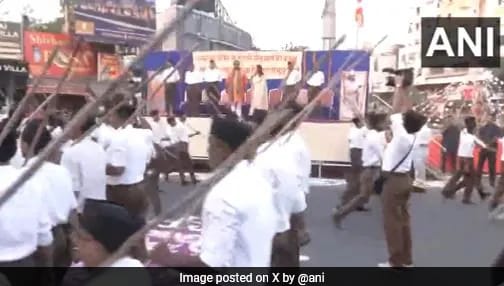 RSS Organises Route March On Annual Vijayadashami Utsav In Nagpur