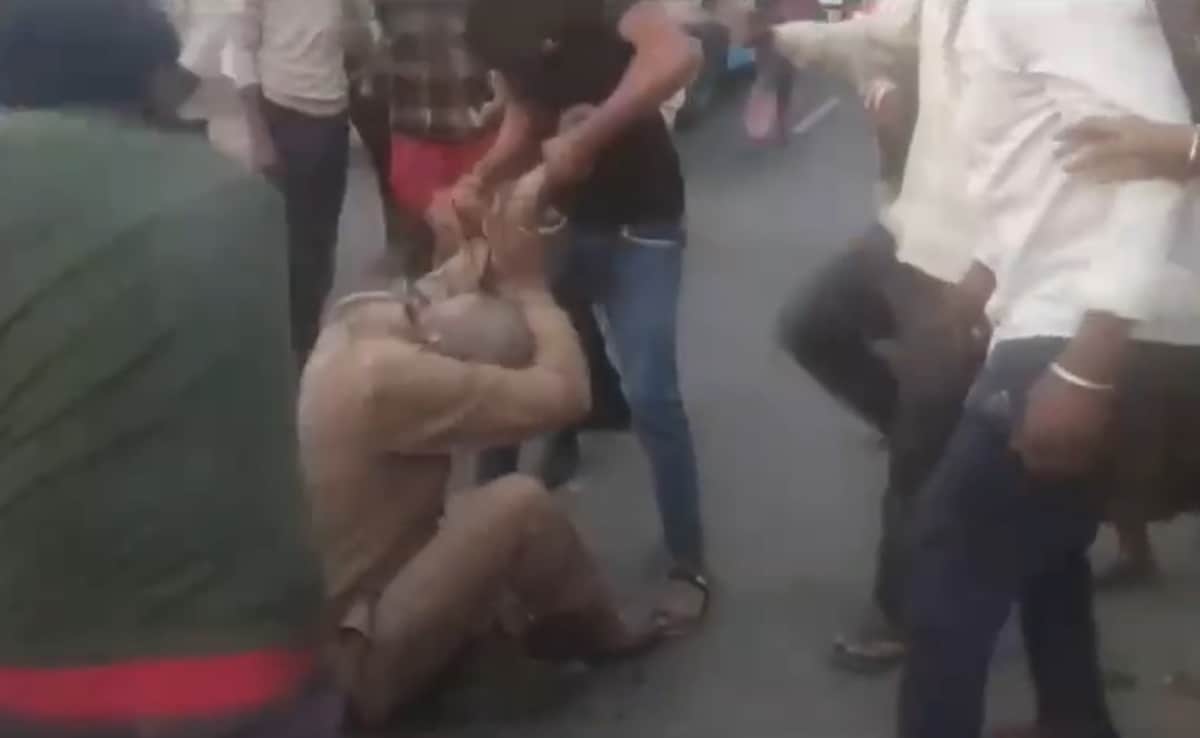 Video: Punches, Kicks Fly As Mob Thrashes Uttar Pradesh Cop