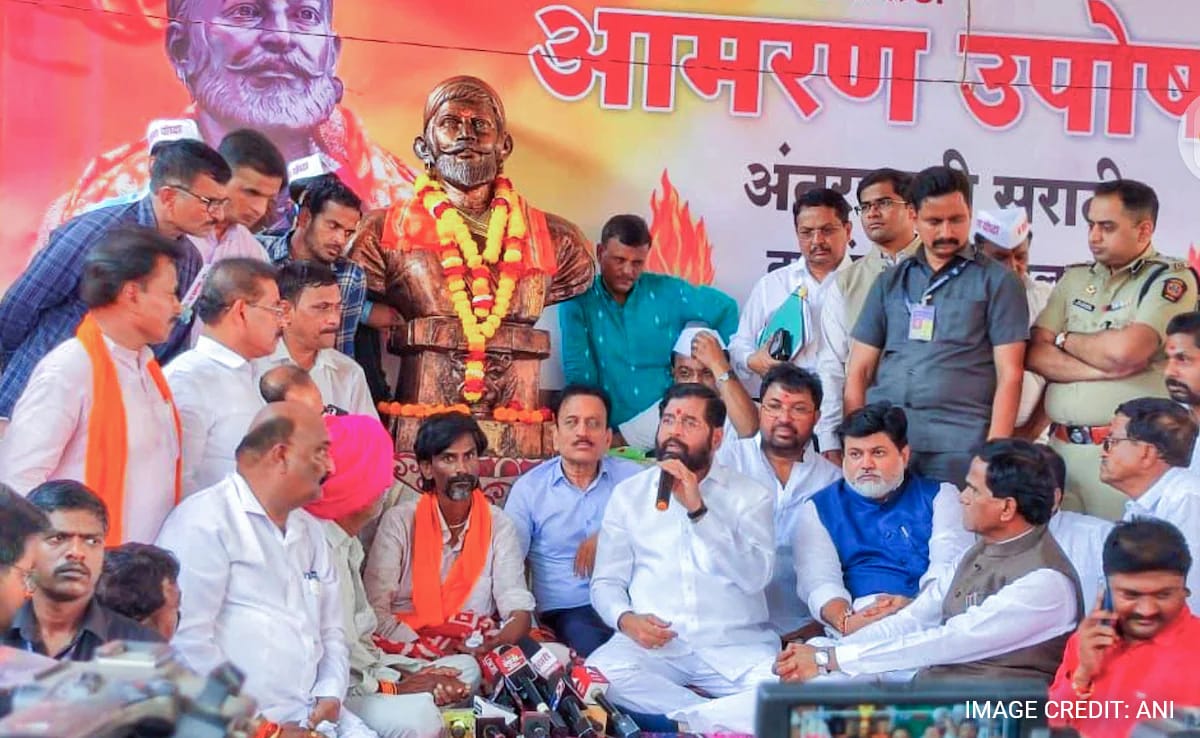 Maratha Reservation Activist Speaks To Eknath Shinde, Ends Hunger Strike