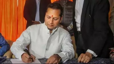 Ashok Gehlot’s son appears before Enforcement Directorate in forex violation case