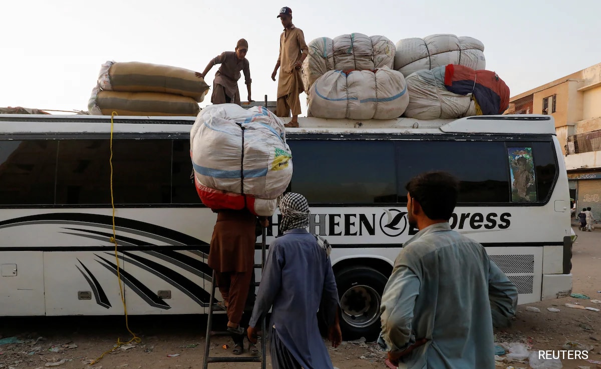 “Don’t Have Anything”: Afghan Migrants Stranded After Fleeing Pakistan