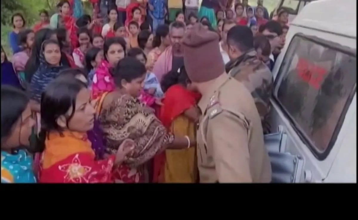 Bengal BJP Leader Found Hanging From Tree, “Murder”, Claims His Party