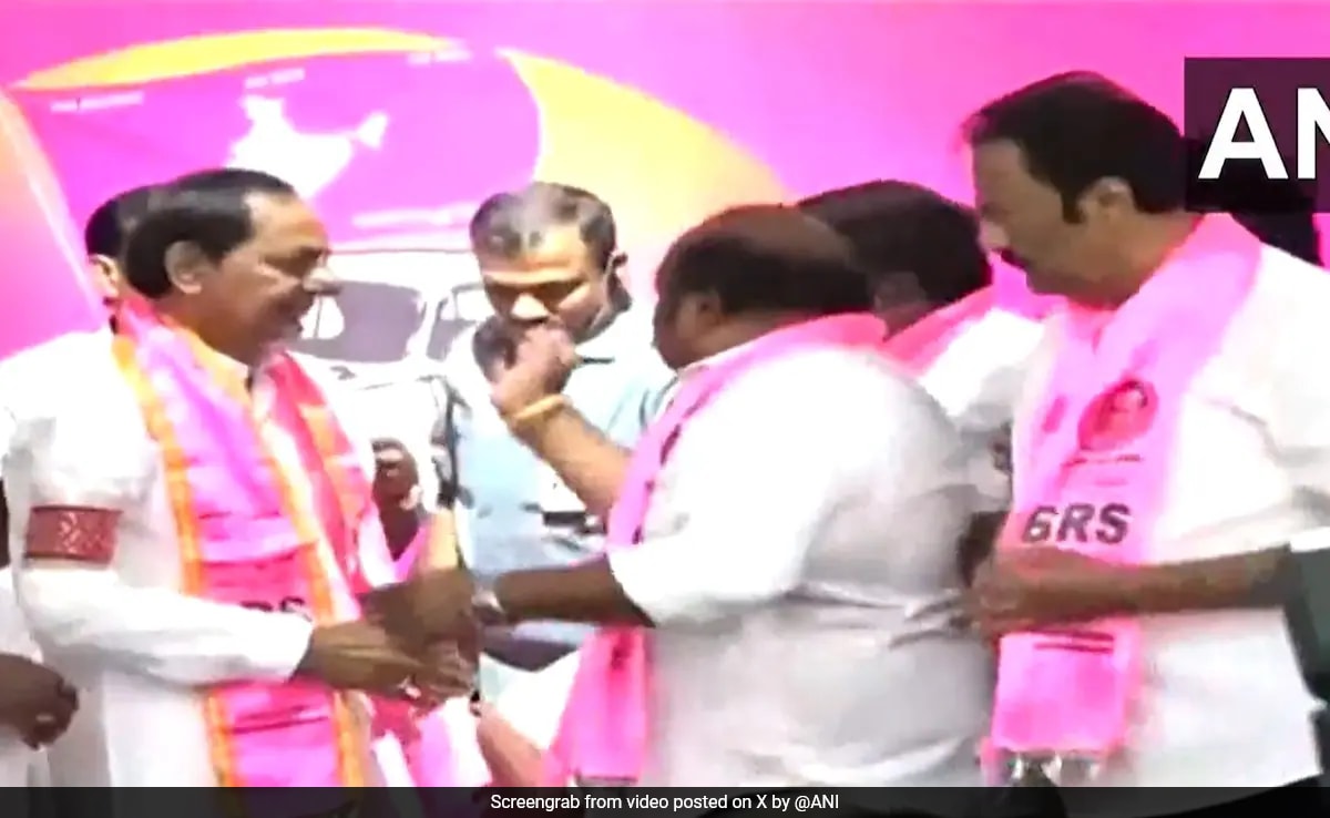 Ahead Of Telangana Polls, Ex Minister, Congress Leaders Join KCR’s Party