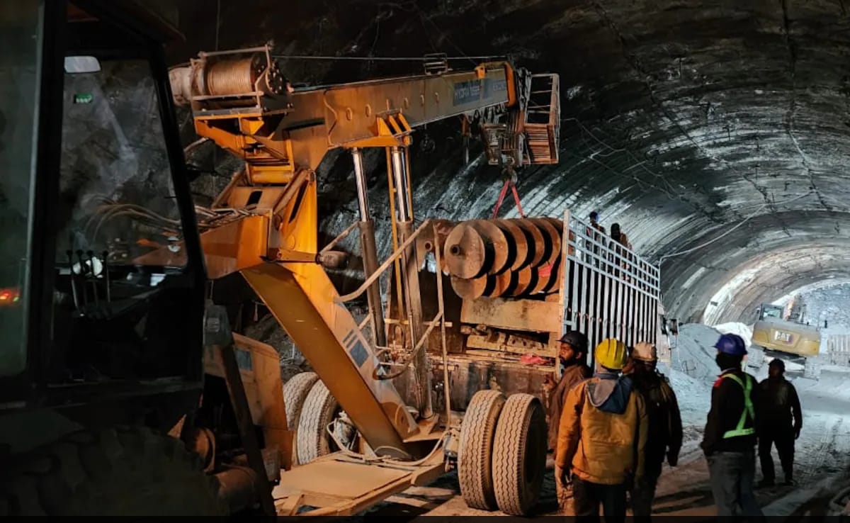 New Drill, 900 mm Pipe: How Rescue Teams Plan To Save 40 Trapped In Tunnel
