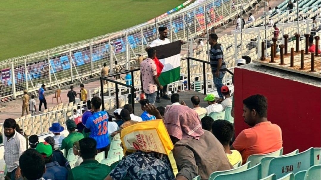 Palestinian flag waved during Cricket World Cup match in Kolkata, 4 detained