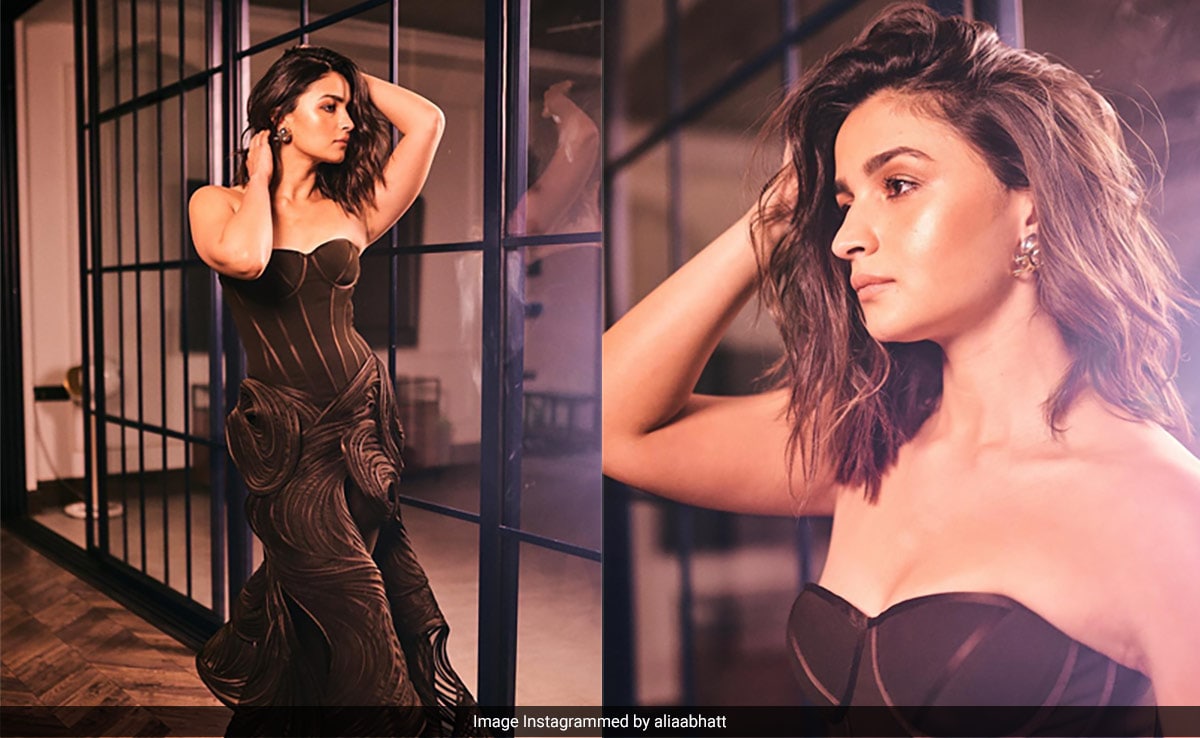 Alia Bhatt Turned Jio Plaza Into Her Own Runway In A Brown Corset Gaurav Gupta Gown