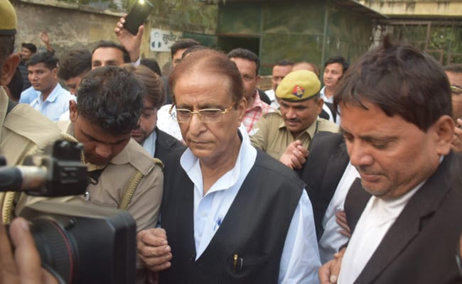 Possession Of School Run By Azam Khan’s Trust Handed Over To UP Government