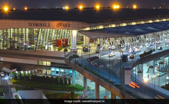 Flight Ops Hit At Delhi Airport As Fog Brings Down Visibility To Zero