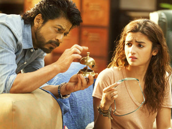 Alia Bhatt recalls Dear Zindagis first shoot with Shah Rukh Khan