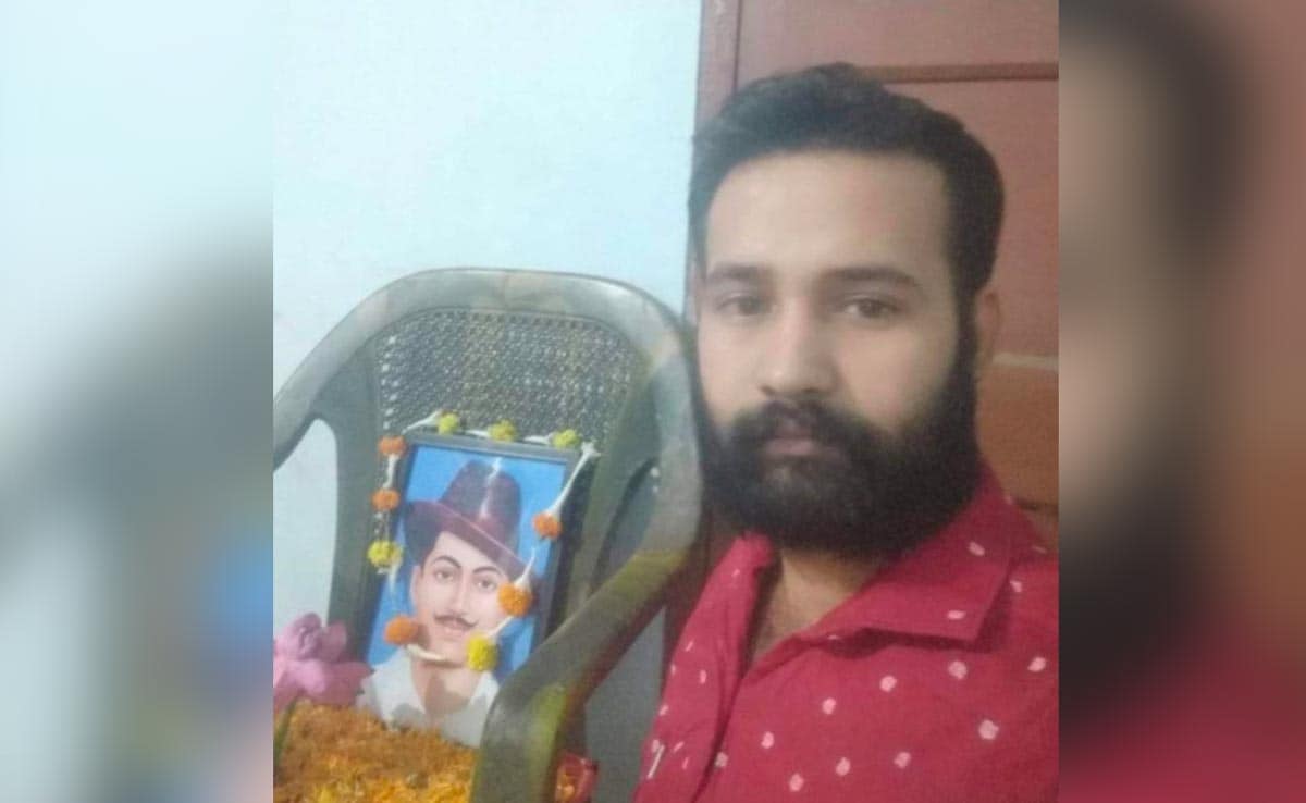 Mastermind Of Parliament Security Breach Surrenders To Delhi Police