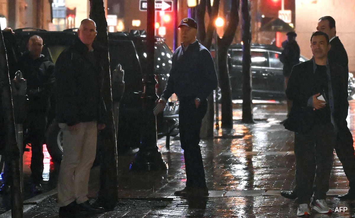 Car Crashes Into Joe Biden’s Motorcade In US, President, First Lady Safe