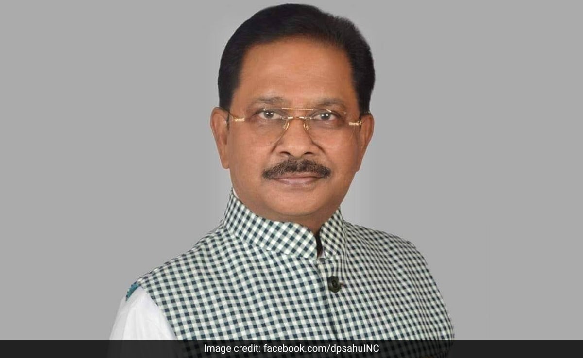 Congress MP’s 2022 Post On Black Money Is Viral. Crores Seized From Him