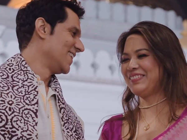 Watch: Inside Randeep Hooda and Lin Laishramâs traditional wedding ceremony