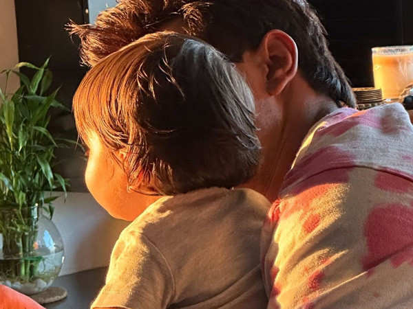 Bipasha Basu and Karan Singh Grover enjoy the golden hour with daughter Devi