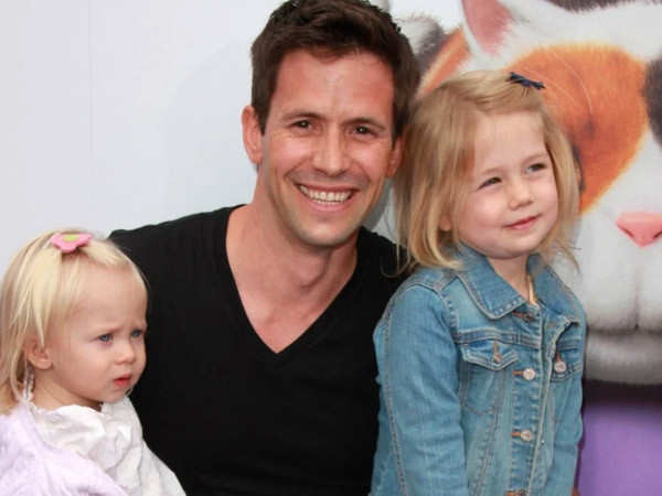 Indiana Jones fame Christian Oliver and his two daughters die in a plane crash