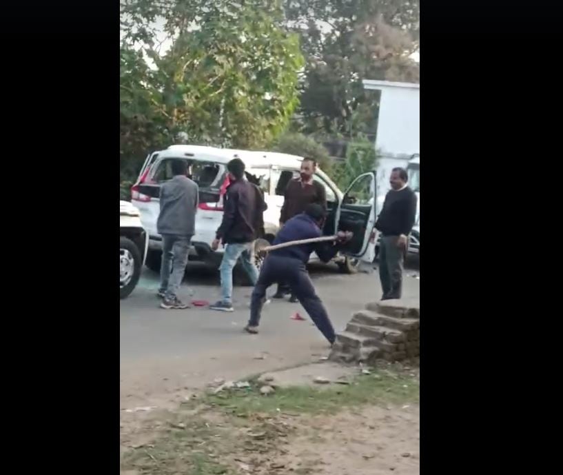 In Madhya Pradesh, 2 Men Thrashed After Overtaking Official’s Car