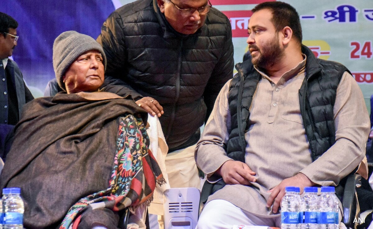 “Nitish Ji Wants To Create History”: Lalu Yadav’s Party On His Flip-Flops