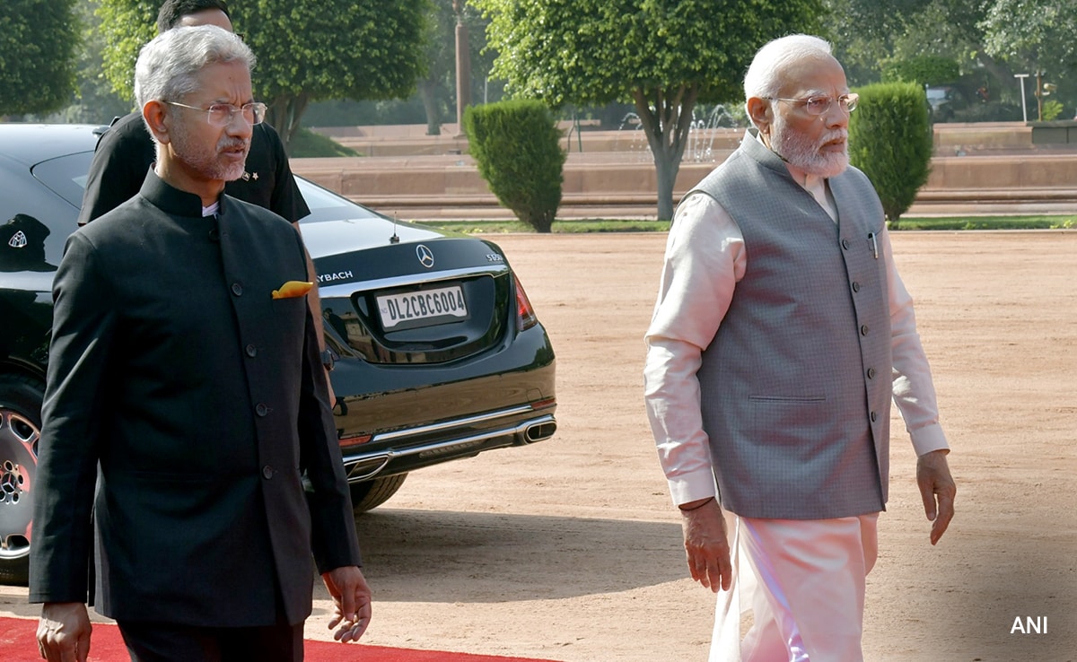 What About Holidays? S Jaishankar Explains How It’s Like To Work With PM