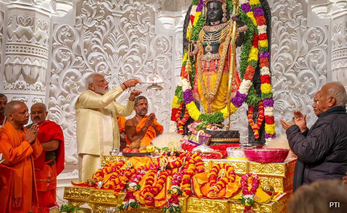 Ram Lalla Idol At Ayodhya Carved Out Of 2.5 Billion-Year-Old Black Granite