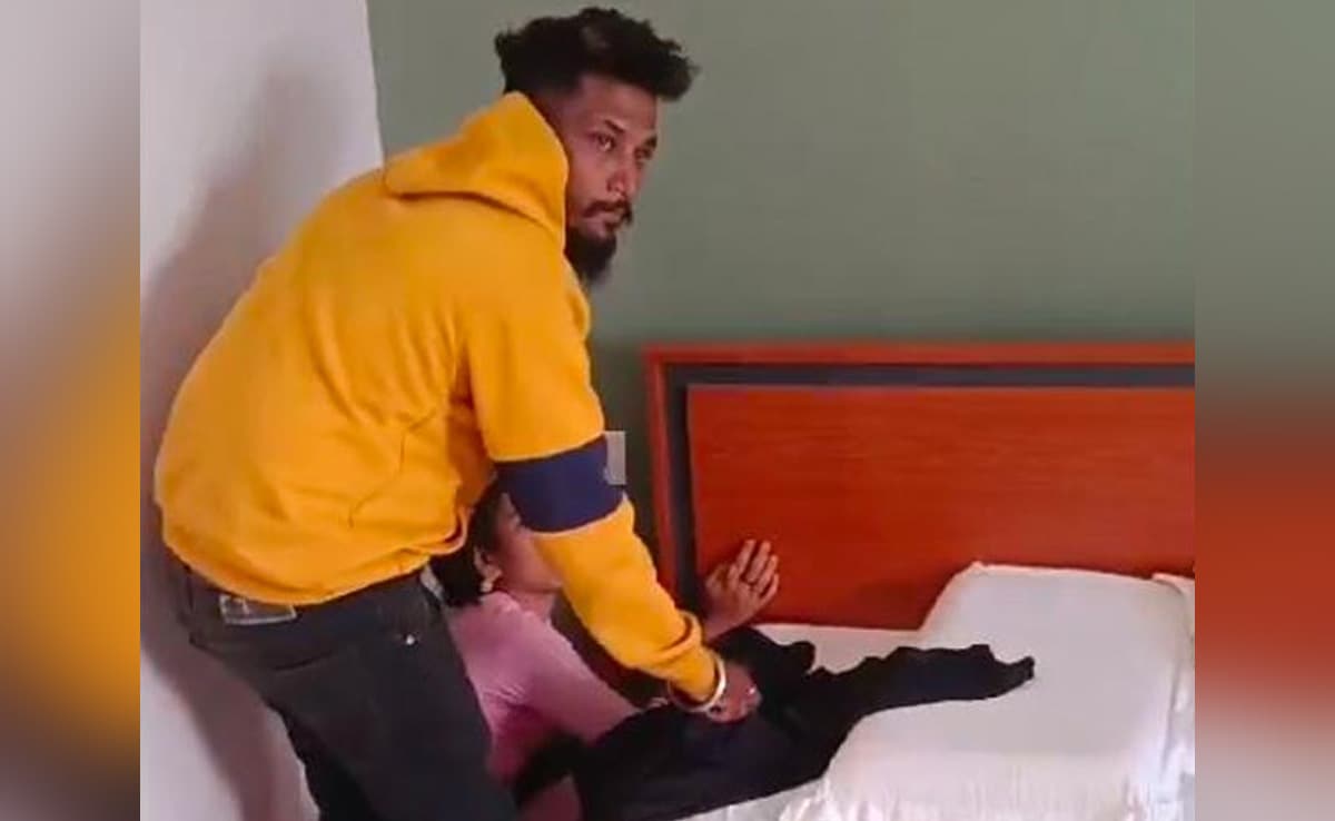 7 Karnataka Men Who Assaulted Interfaith Couple Charged With Rape