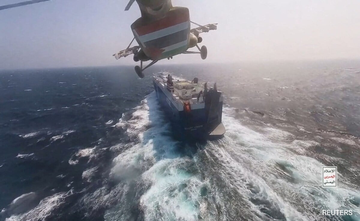 Houthis Ignore US’ ‘Final Warning’, Detonate Drone Boat In Red Sea