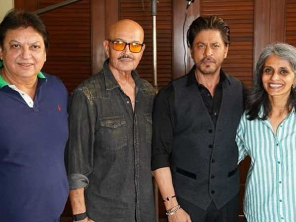 Shah Rukh Khan to appear in Rakesh Roshanâs documentary The Roshans. Details inside:
