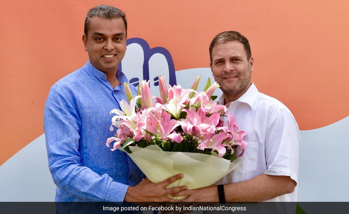 Milind Deora Quits Congress, Will Join Eknath Shinde-Led Sena Today