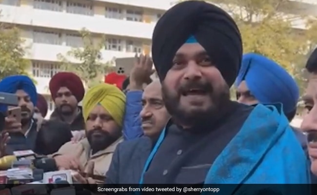 “Purge The Party”: Navjot Sidhu’s War Cry Amid Congress’ Himachal Crisis