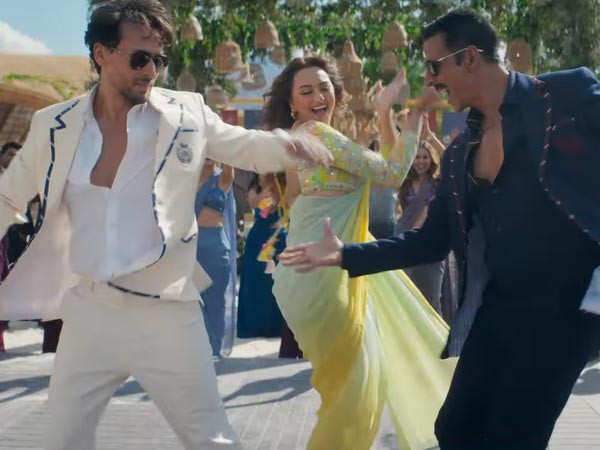 BMCM song Mast Malang Jhoom: Akshay Kumar Tiger Shroff and Sonakshi Sinha team up for a party anthem