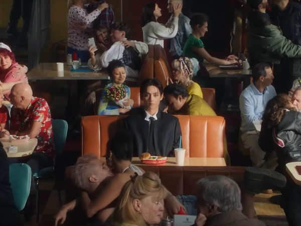 FRI(END)S music video: BTSâ V is surrounded by couples in his new solo single. Watch: