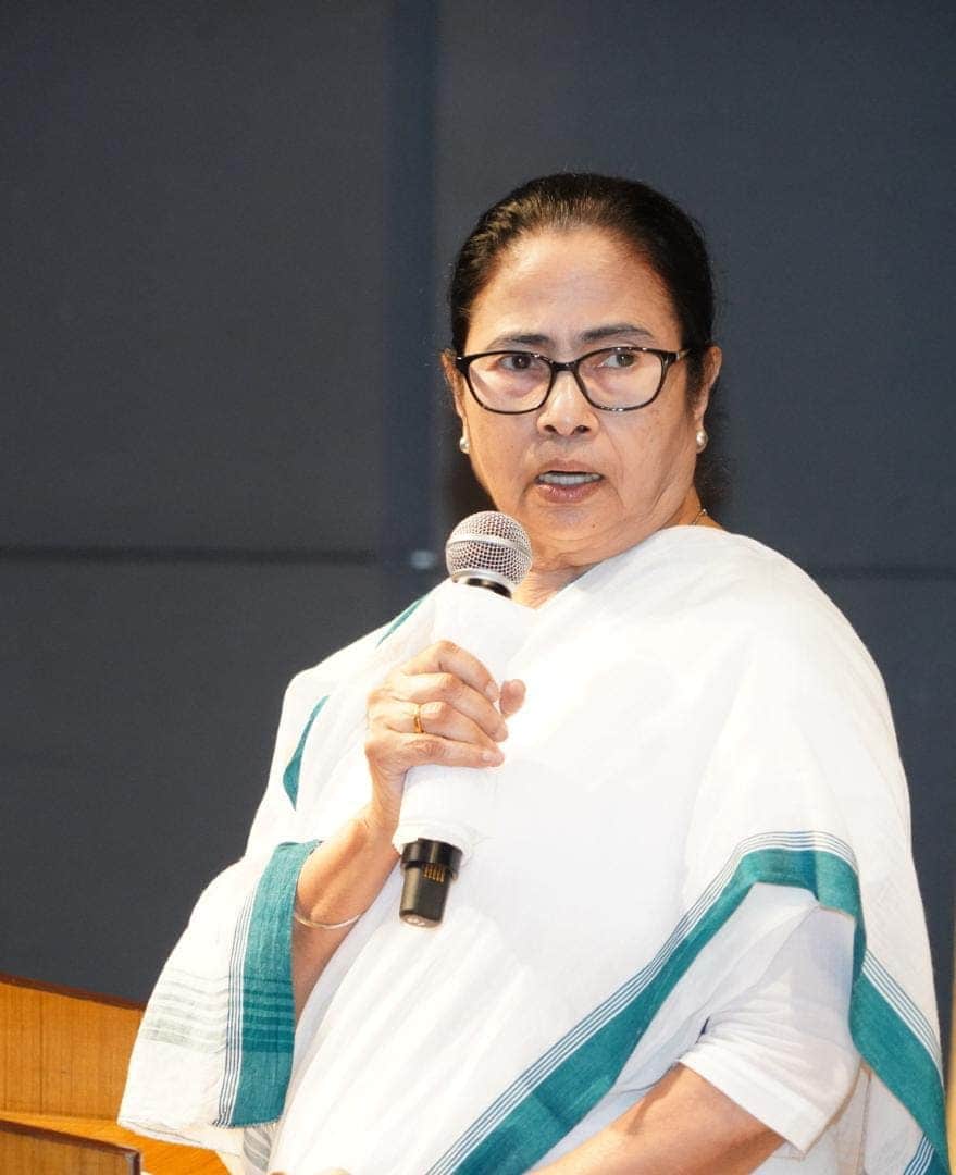 “Don’t Believe In Dynasty Politics,” Says Mamata Banerjee, Cutting Off Brother