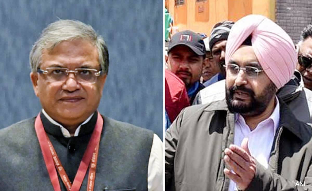 Supreme Court Refuses To Put On Hold Appointment Of Election Commissioners