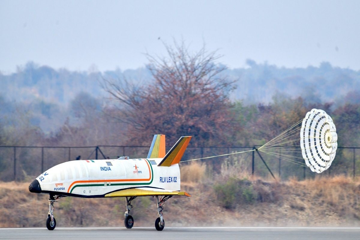 India’s New-Age Pushpak ‘Viman’ Launched Successfully; ISRO Says ‘It Can Later Do Re-fuelling of In-Orbit Satellites’