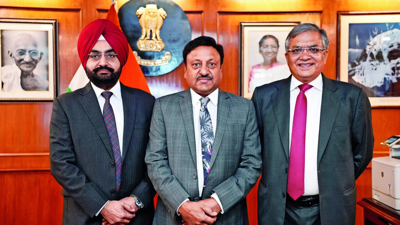 Can’t stay appointment of ECs, would result in chaos: SC