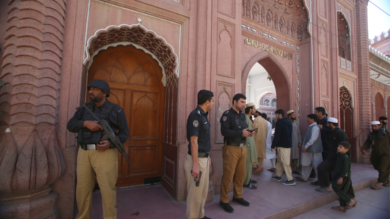 Five Chinese killed in Pakistan explosion