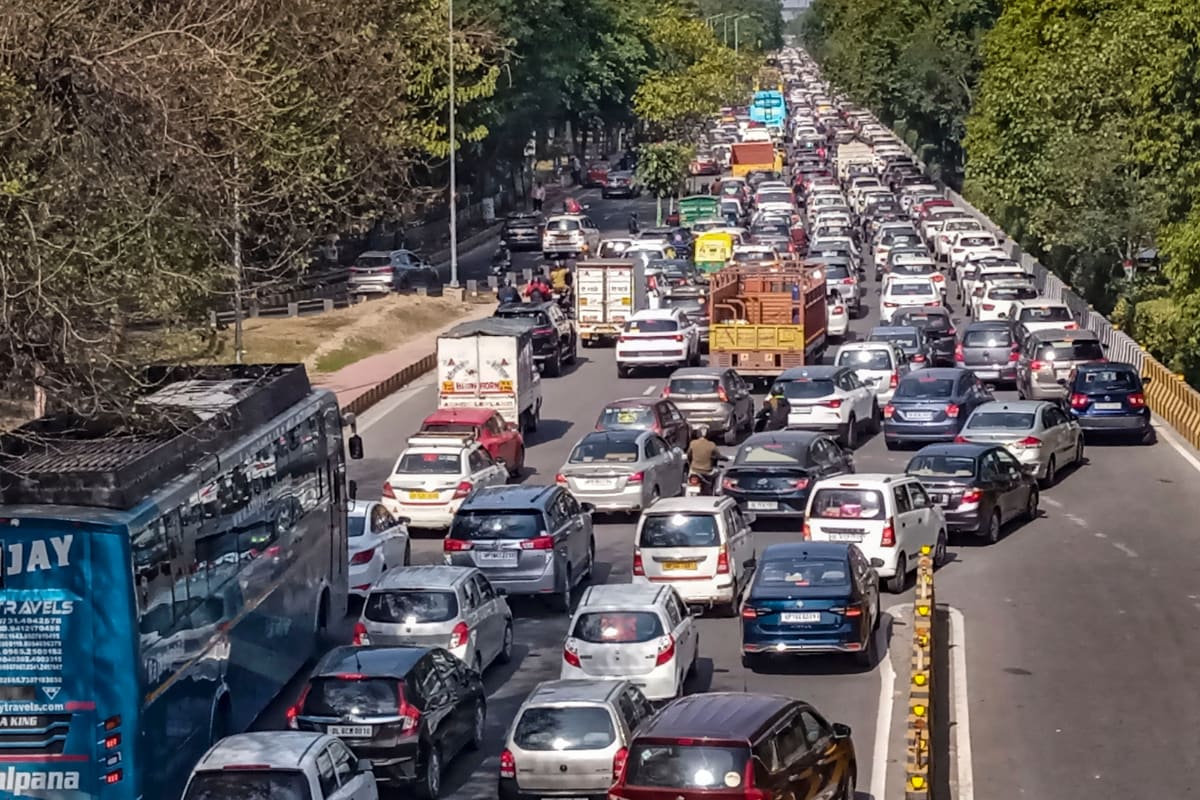 Brace for Slow Traffic: Noida Police to Commuters Ahead of Farmers’ Stir on Thursday