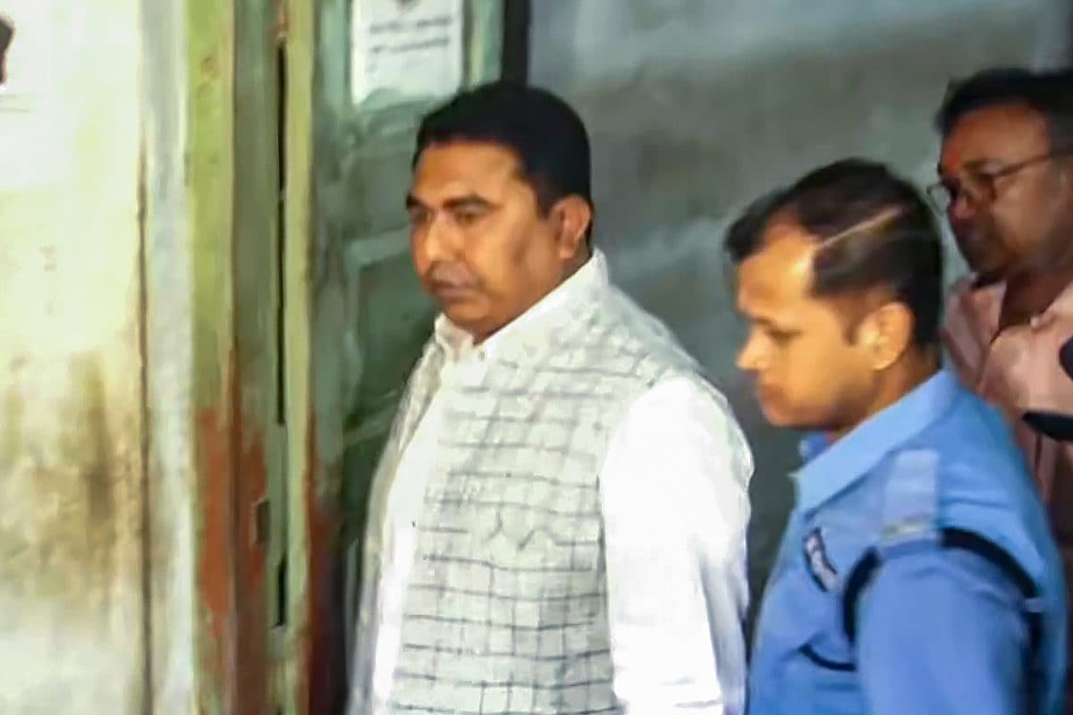 Shahjahan’s Close Aide in Sandeshkhali Raided for ‘Siphoning Money Through Land Grab’