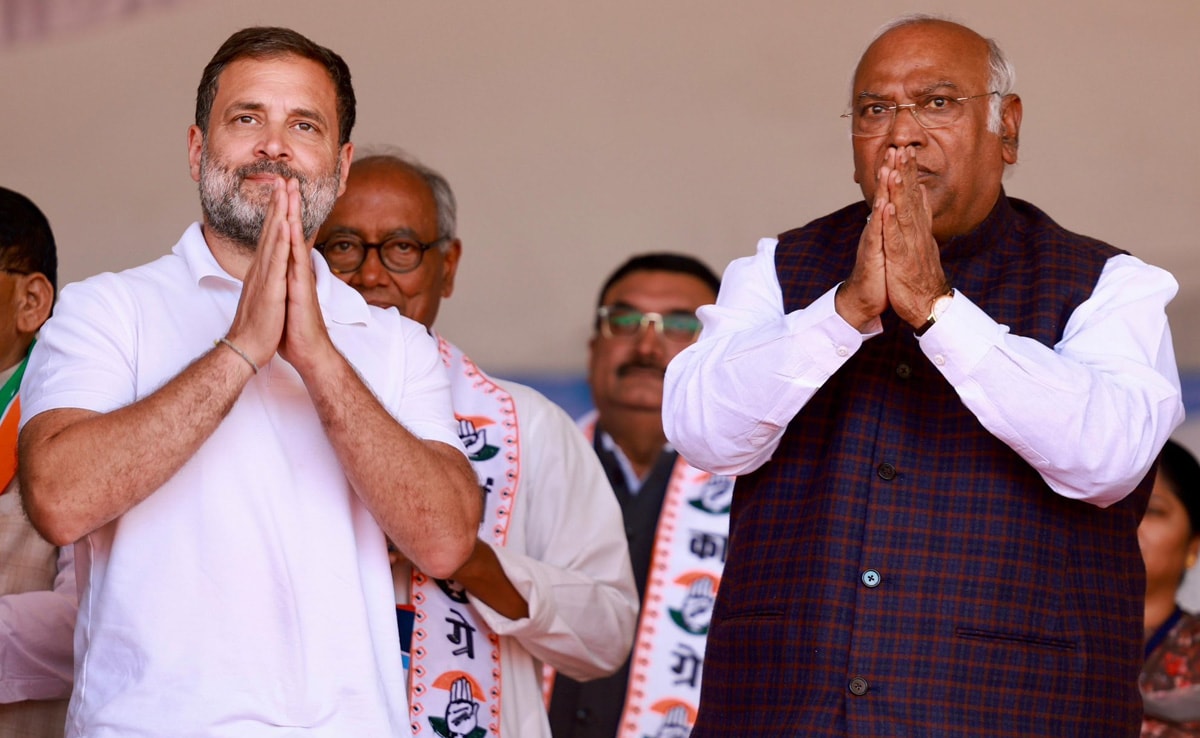 “Helps Parties With Deeper Pockets”: Opposition Questions 7-Phase Election