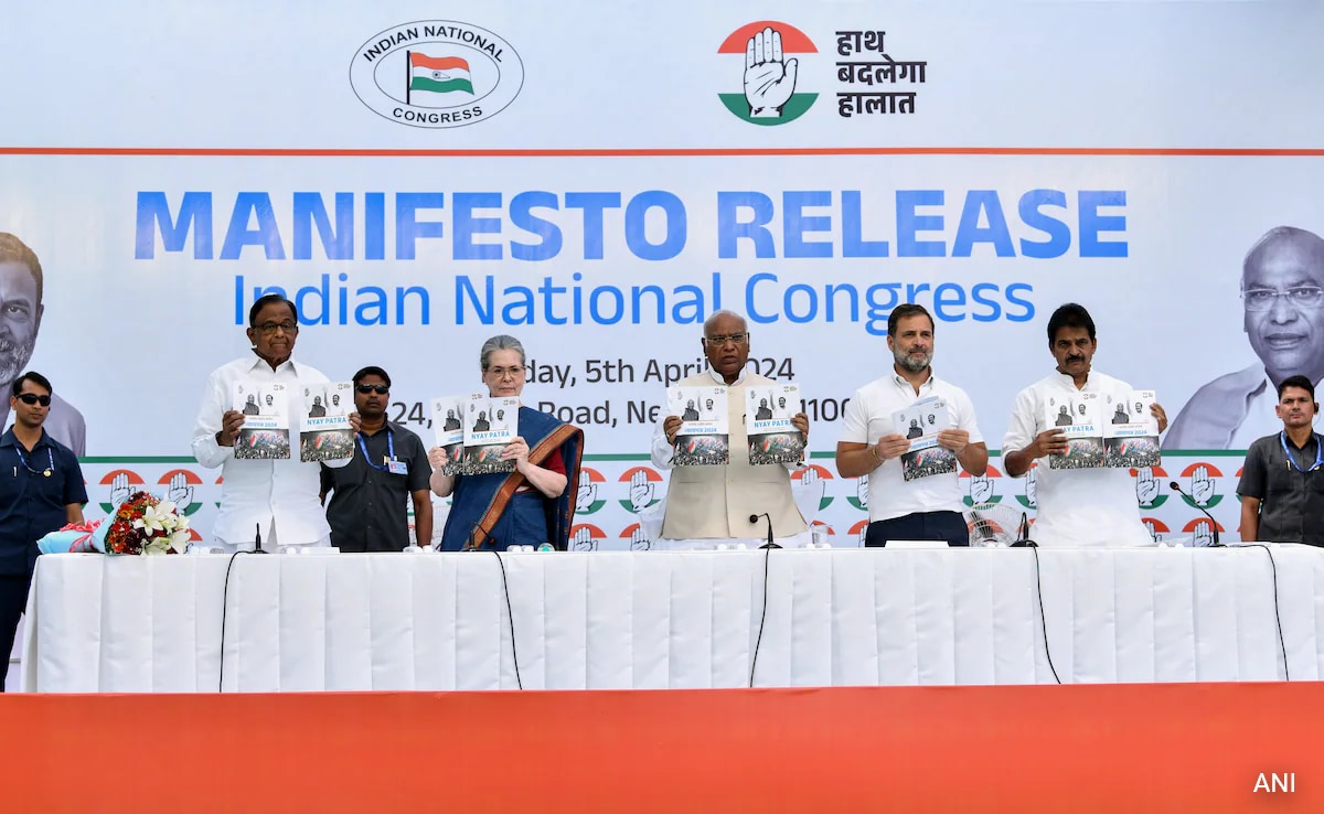 Congress Files Complaint After BJP Calls Manifesto “Muslim League Imprint”
