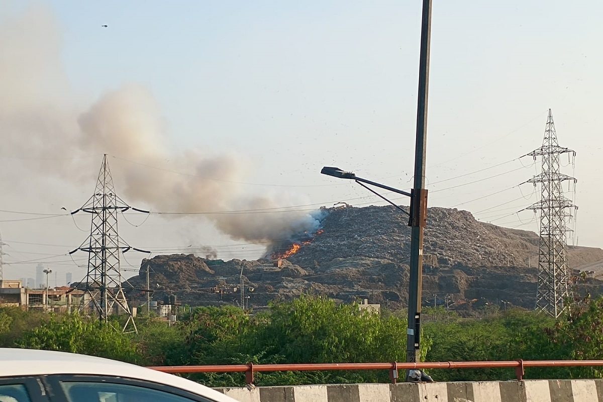 Fire Breaks Out At Delhi’s Ghazipur Landfill Site; None Injured