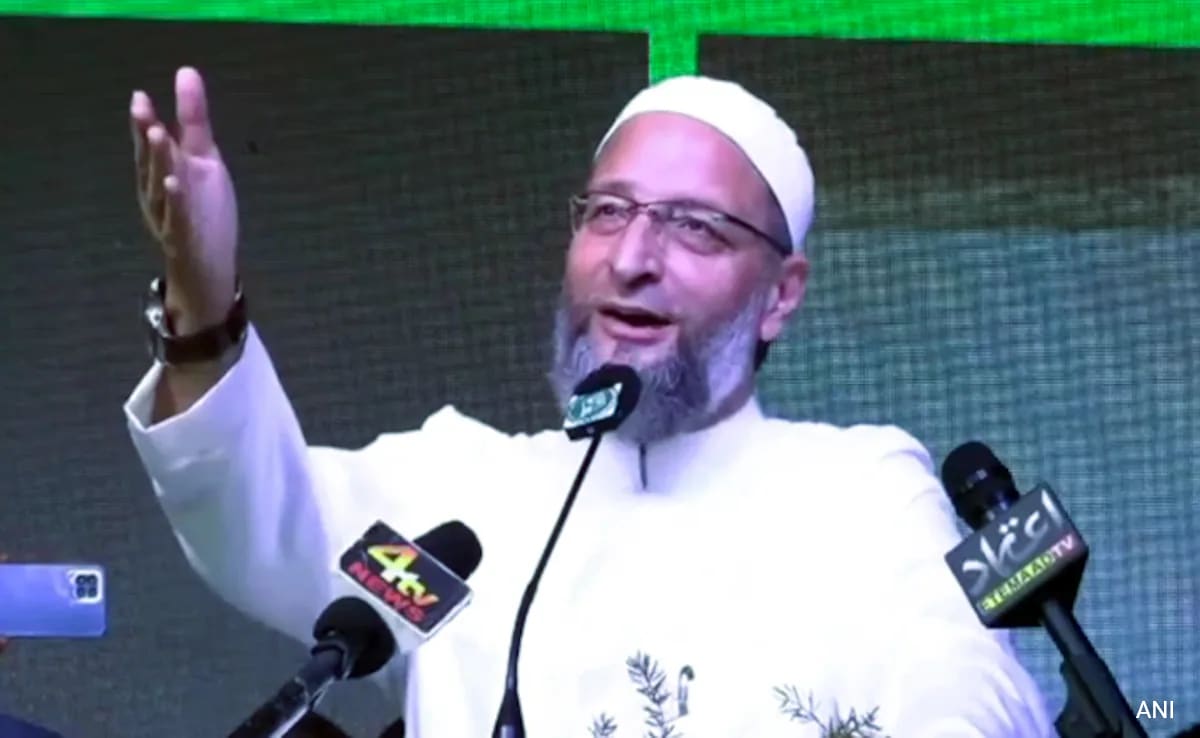 Asaduddin Owaisi’s “Muslims Use Condoms Most” Reply To PM Modi’s Jab