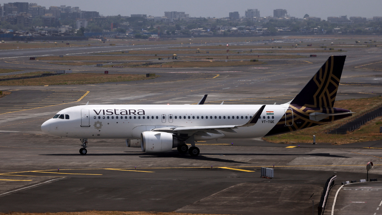 Pre-merger woes force Vistara to cancel 50 flights