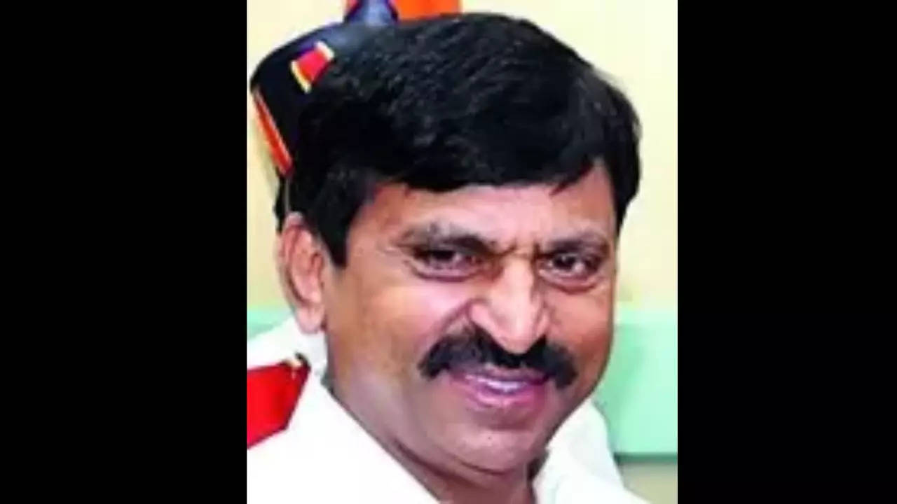 T’gana min’s son under lens for buying smuggled luxury watches