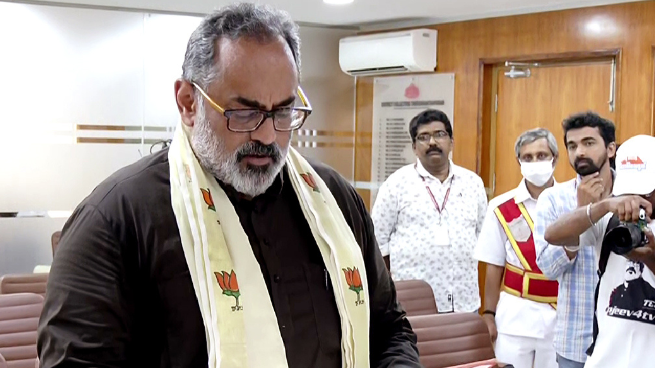 EC asks CBDT to verify Rajeev Chandrasekhar’s poll affidavit details