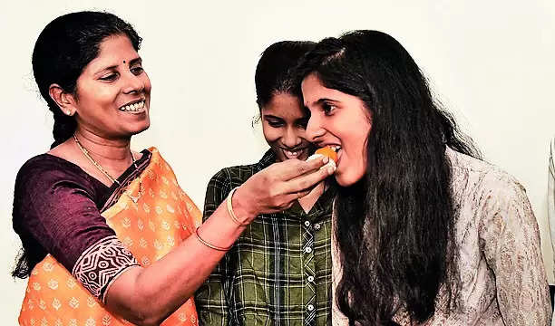 Telangana girl cracks Civils, gets 3rd rank in 1st attempt