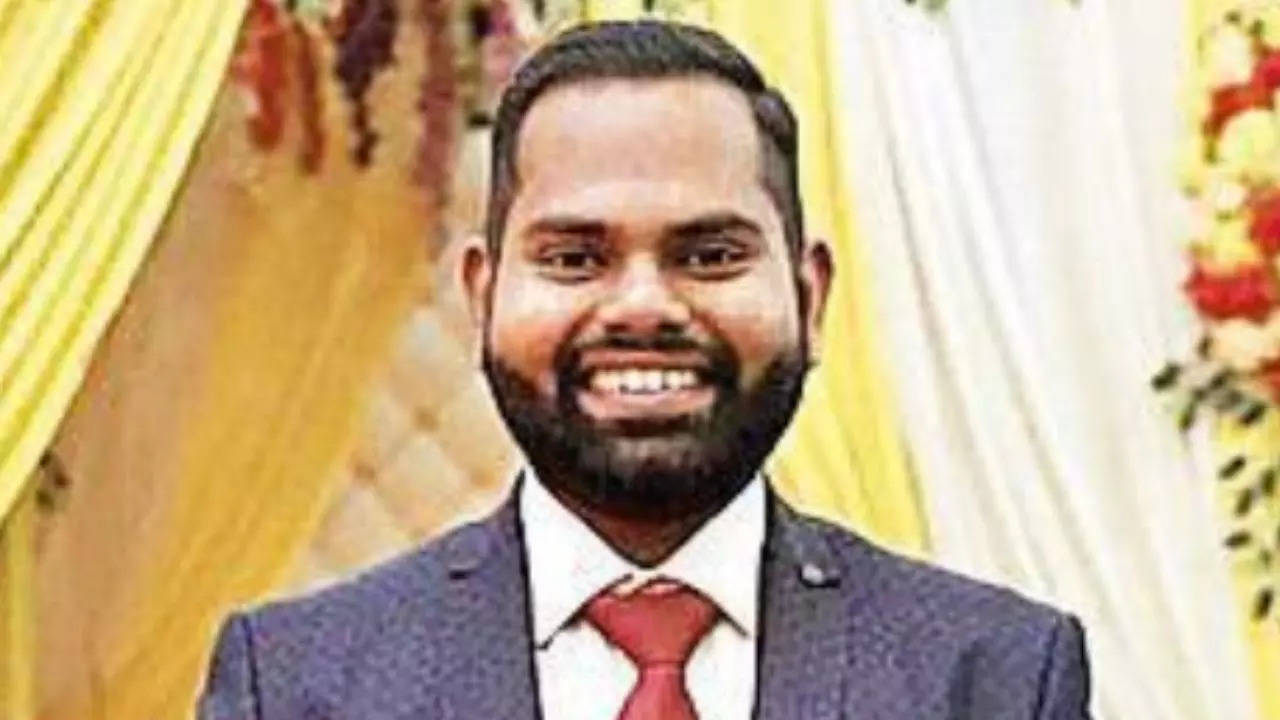 Odisha man, who lost mom last month, secures 2nd place in UPSC