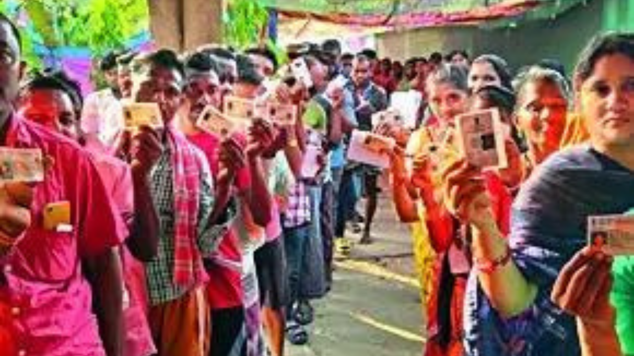 Naxal-hit Bastar gives ballots the thumbs-up, records 64% turnout